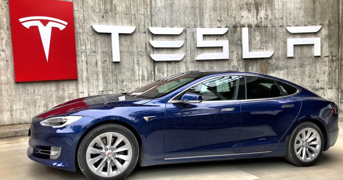 Pourquoi le modèle Tesla n'est pas tenable